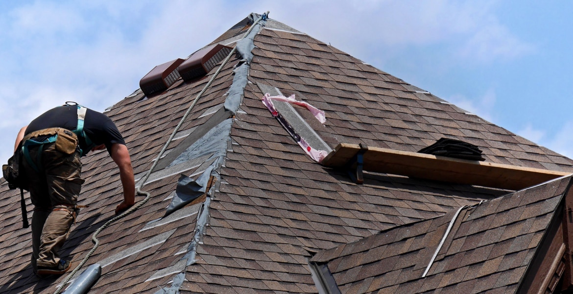 Baez Roofing and Siding, LLC is a Roofing Contractor in Jaffrey, NH 03452